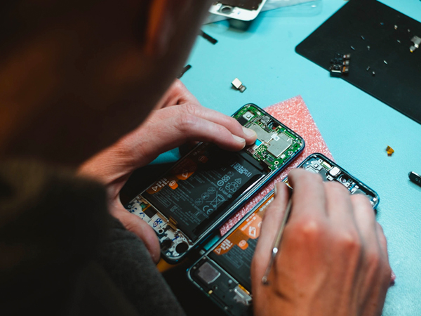 Smartphone-Material-Profiles-3×4